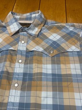 Howler Brothers Open Country Tech Shirt Blue and Tan Plaid Snap-Front Medium